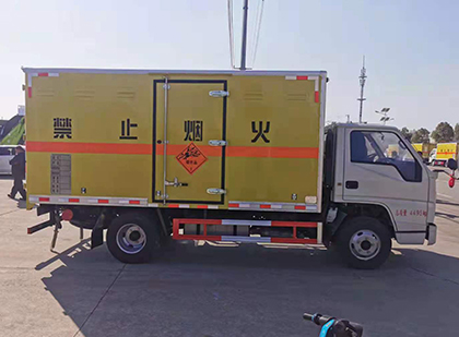 合川爆破器材运输车